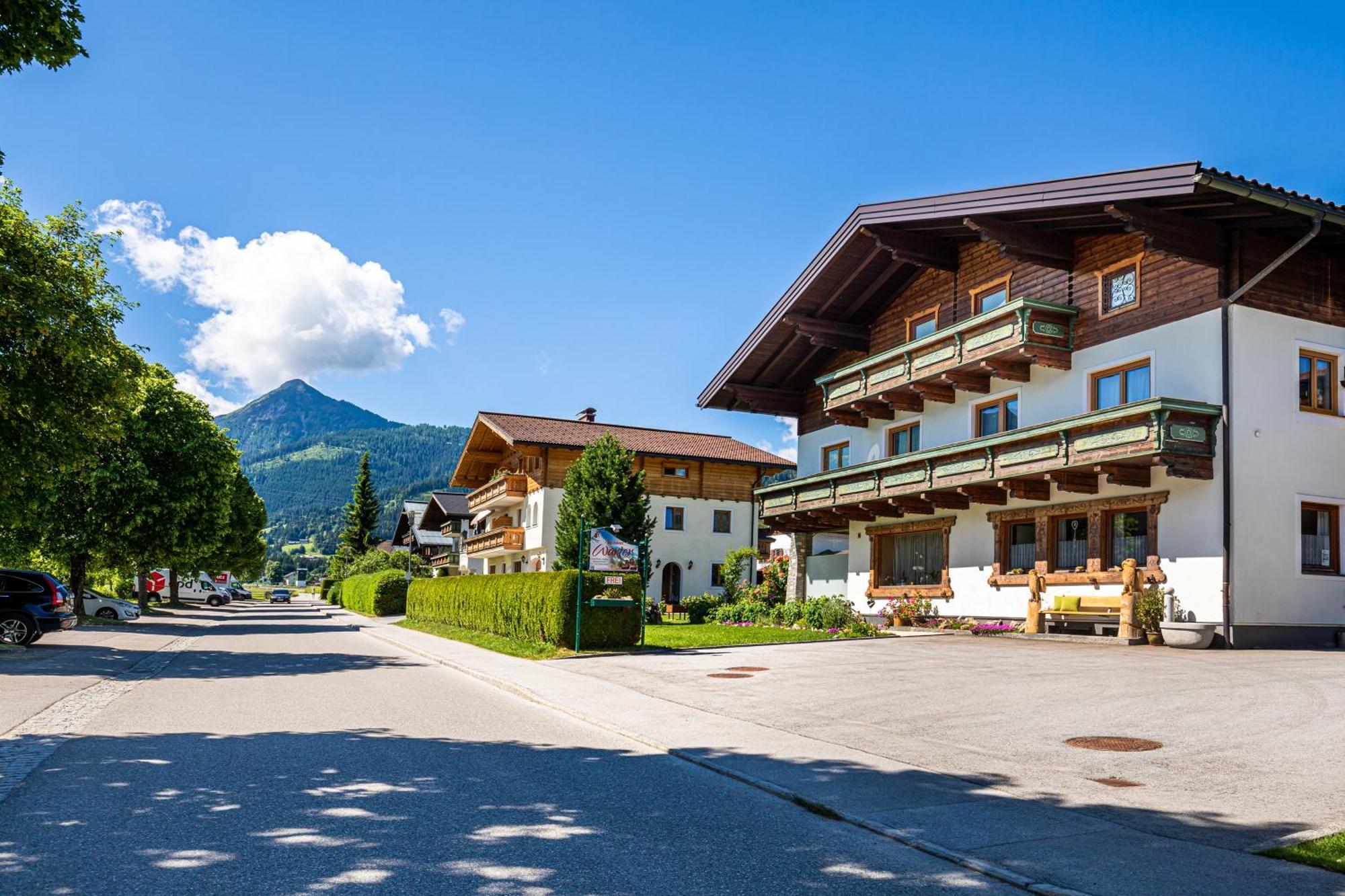 Holiday Im Gaestehaus Warter In Altenmarkt Altenmarkt im Pongau Exteriér fotografie